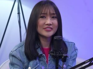 Berita artis: Lucinta Luna belum lama ini membuat pengakuan bahwa dirinya merasa semakin dijauhi oleh para pria ganteng padahal sudah tampil cantik.
