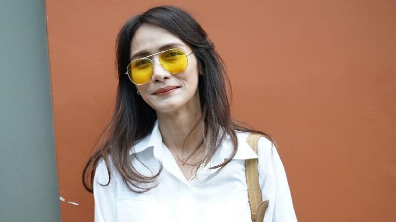 Berita artis: Wenny Aryani belum menceritakan bagaimana kisah pilu hidupnya yang membesarkan Kekey seorang diri hingga pernah masuk penjara.