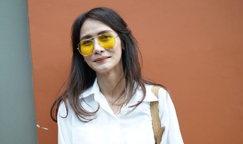 Berita artis: Wenny Aryani belum menceritakan bagaimana kisah pilu hidupnya yang membesarkan Kekey seorang diri hingga pernah masuk penjara.