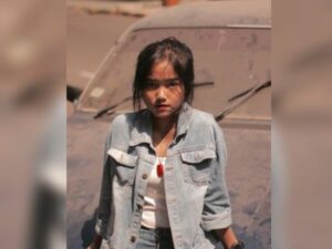 Berita artis: Fuji dinilai miliki wajah yang menggemaskan oleh netizen ketika unggah berbagai foto lama saat hendak hunting.