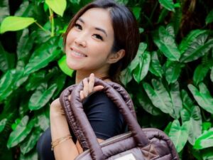 Begini curhatan dari Gisella Anastasia yang merasa sangat bersyukur bertemu orang baik perpanjangan tangan Tuhan dalam perjalanan hidupnya.