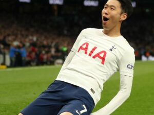 Gelandang asal Korea Selatan, Son Heung-min, tampil impresif musim lalu. Ia sukses membawa Spurs finis di empat besar Liga Primer Inggris.