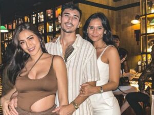 Jessica Iskandar terlihat makin seksi setelah melahirkan karena memiliki bentuk tubuh yang lebih berisi dari sebelumnya.