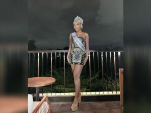 Berita artis: Pakai mini dress yang ketat, netizen sampai mau nangis dan tak bisa berkata-kata karena kecantikan Millen Cyrus.