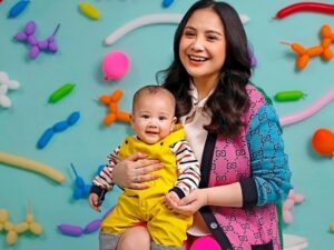 Nagita Slavina pertimbangkan untuk membuka dan buat acara Andara Fashion Week di komplek perumahannya, begini katanya.