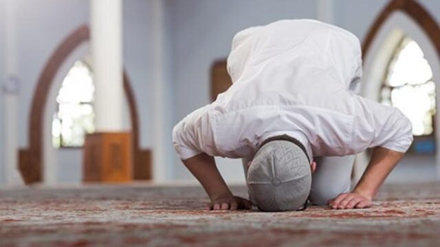 Ustaz Oemar Mita