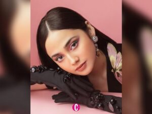 Berita artis: Cantiknya Syifa Hadju saat jalani pemotretan dengan berbagai kostum buat netizen tidak bisa berkata-kata.