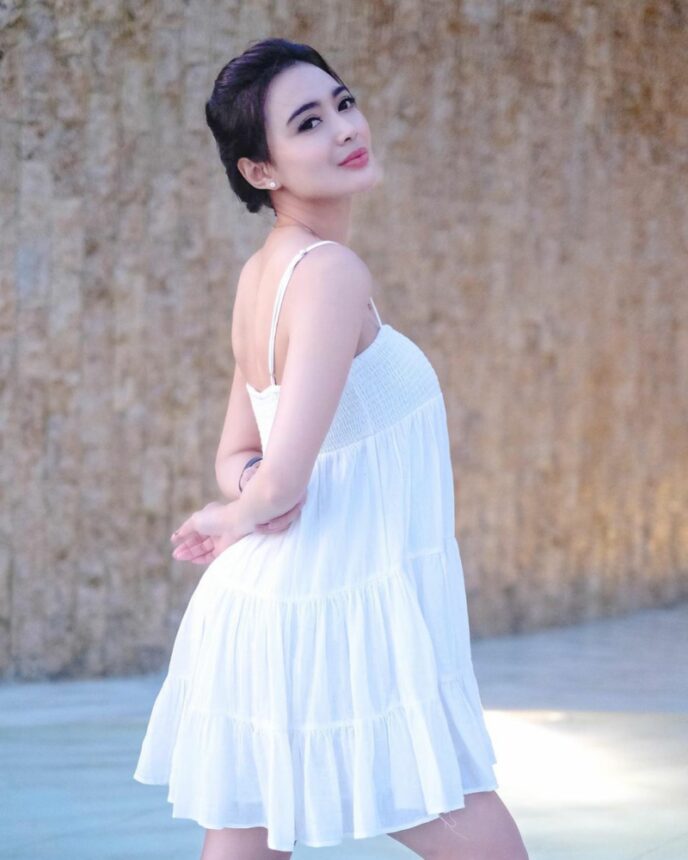 Senyuman Wika Salim dianggap manis dan banyak netizen merasa ini hal ajaib karena membawa berbagai dampak positif.