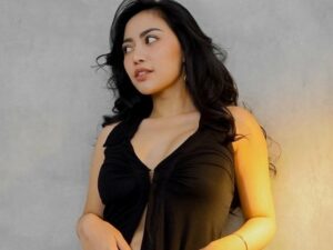 Rachel Vennya ternyata baru 5 kali pacaran walau sering dekat dengan berbagai pria, apalagi dikenal sebagai salah seorang selebgram seksi.