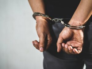 Polda Metro Jaya menetapkan 30 tersangka dalam kasus mafia tanah. 13 orang di antara tersangka tersebut merupakan oknum BPN.