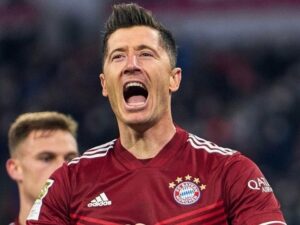 Sah, Akhirnya Lewandowski Resmi Pindah ke Barcelona