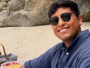 Pemain sepak bola amatir Amerika Serikat, Misael Sanchez, meninggal dunia akibat perkelahian di lapangan. Sanchez yang diketahui berusia 29 tahun membela klub Port Hueneme dari California.