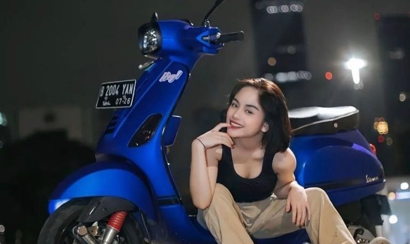 Jeje Slebew pentolan Citayam mendapat banyak komentar menohok dari netizen Indonesia semenjak video viralnya ngamuk-ngamuk di SCBD.