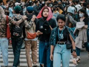 Ridwan Kamil memberikan komentar atas tindakan Baim Wong dan istrinya yang mendaftarkan Citayam Fashion Week ke Kemenkumham.