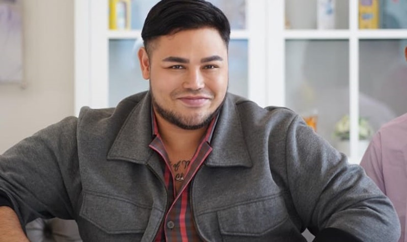 Ivan Gunawan hebohkan warganet dengan unggahan di akun Tiktoknya yang memperingati akun-akun Tiktok yang menjelekkan dan memprovokasi namanya.