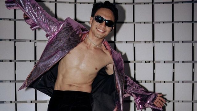 Jefri Nichol belum lama ini membuat pengakuan bahwa dirinya ternyata pernah memiliki pacar yang berhijab dan rajin salat, Sabtu (23/7/2022).