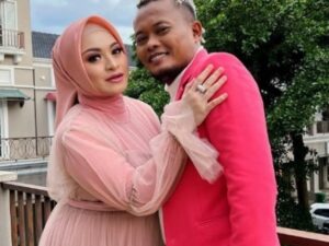 Cekricek.id, Berita Seleb dan Berita Artis – Nathalie Holscher Cium Tangan Sule Saat Berkunjung, Kode Bakalan Rujuk?
