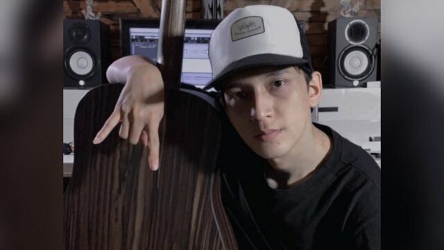 Dimas Senopati, pria ganteng bersuara tinggi yang baru-baru ini menyita perhatian netizen karena berbagai cover lagu rock yang dibawakannya.