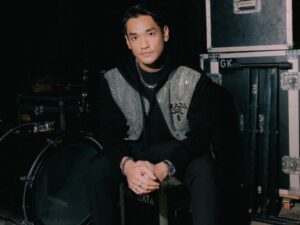 Afgan Syahreza dan sang ibu mendapat banyak pujian dari netizen, karena memiliki suara yang sangat bagus ketika bernyanyi bersama.