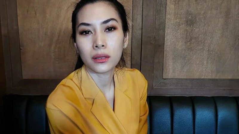Anya Dwinof beberkan berbagai alasan mengepa putuskan tidak ingin punya anak. Selain jumlah populasi, juga karena masalah usia.