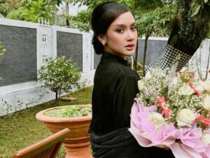 Cita Citata kini telah kembali aktif bermain sosmed setelah sempat vakum selama 3 minggu lebih. Merasa lebih segar dan bersemangat.