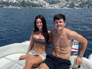 Kapten Manchester United, Harry Maguire, pekan lalu melangsungkan pesta pernikahannya dengan wanita idamannya Fern Hawkins