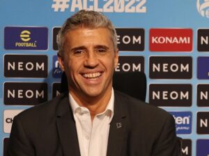 Mantan bintang Chelsea dan Inter Milan, Hernan Crespo, menceritakan masa mudanya yang diwarnai dunia gemerlap