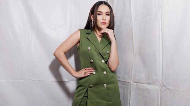 Ayu Ting Ting belum lama ini hebohkan jagat maya dengan unggahan video di Tiktoknya yang sedang bergoyang asik, Kamis (18/8/2022).