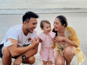 Kedekatan Jessica Mila dan pacarnya Yakub Hasibuan semakin mencuri perhatian netizen. Hal ini terlihat dari unggahan potret keduanya.