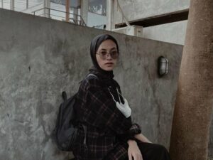Feby Putri kembali berhasil menguras air mata para penikmat musik lewat lagu terbarunya yang berjudul “Tanpa Pamrih”.