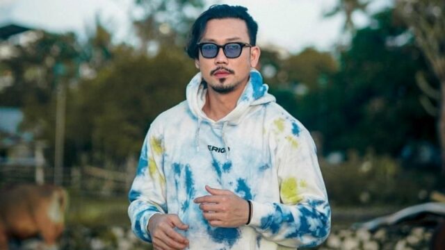 Denny Sumargo menceritakan perihal sebutan channel kutukan  pada Podcast miliknya, ternyata ia sempat trauma.