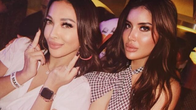 Millen Cyrus mengunggah foto bersama temannya yang mirip dengan dirinya dan diduga mereka merupakan hasil dari cetakan yang sama.