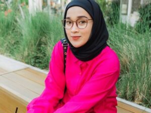 Ririe Fairus belum lama ini mengungkapkan kekesalannya yang sempat dibanding-bandingkan dengan Nissa Sabyan yang diduga jadi pelakor.