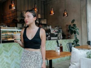 Angelica Marthin pamerbodi aduhai saaat mengenakan bikini ketika liburan di Bali, malah banyak dapat pujian dari netizen.