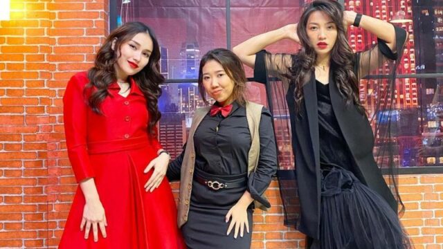 Ayu Ting Ting buat banyak netizen merasa salfok dengan penampilannya ketika berfoto bersama dengan Kiki Saputri dan Hesti.