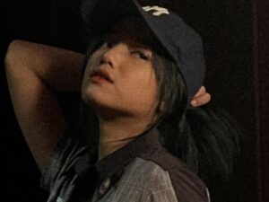 Fuji disebut netizen jika wajaahnya semakin terlihat mirip dengan almarhum kakak iparnya, yakni mendiang Vanessa Angel.