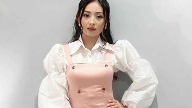Natasha Wilona sempat disangka sebagai seorang idol Korea berkat outfit yang dikenakan ditunjang paras menawan yang dimiliki.