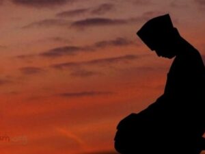 Inilah beberapa tips ampuh yang dapat Kamu lakukan dalam melihat laki-laki yang akan dijadikan suami agar tidak salah dalam memilih.