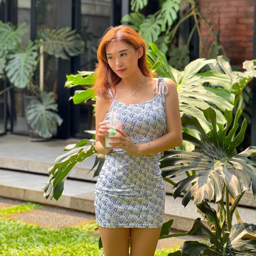 Punya Body Bak Gitar Spanyol, Livy Renata Berhasil Bikin Pria Klepek-klepek