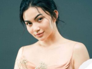 Ariel Tatum mengatakan bahwa ia sangat suka makan pete, sampai bisa makan tiga papan pete sendirian hingga perutnya sampai sakit.