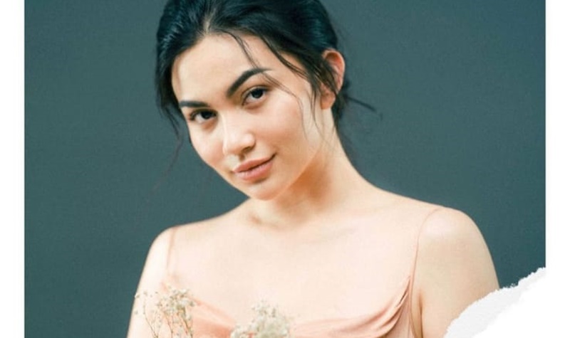 Ariel Tatum mengatakan bahwa ia sangat suka makan pete, sampai bisa makan tiga papan pete sendirian hingga perutnya sampai sakit.