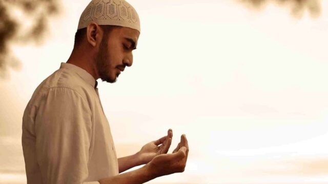 Kalimat bismillah ternyata sangat dahsyat jika diaplikasikan dengan baik di dalam kehidupan sehari-hari yang membuat dekat dengan Allah.