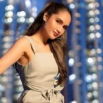 Cinta Laura mengatakan bahwa dirinya tidak perlu berkoar-koar perihal kepercayaannya yang merupakan seorang muslim.