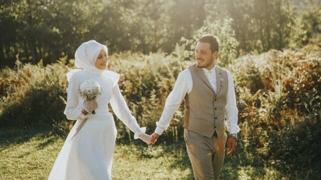 Jodoh, maut dan rezeki sudah diatur oleh Allah SWT. Manusia tak semestinya merisaukan hal tersebut dan harus yakin pada ketentuan Allah.