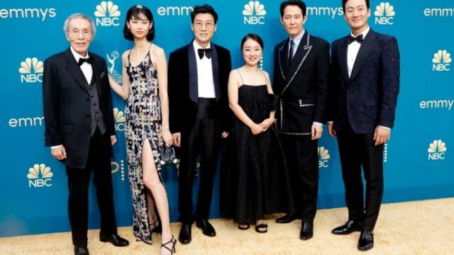Squid Game yang merupakan series fenomenal asal Korea Selatan disebut-sebut akan tayangkan season 2 pada tahun 2024 mendatang.