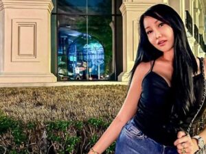 Lucinta Luna merasa dirinya jadi bidadari surga dan berharap dijemput oleh artis Korea Taehyung, permintaannya itu langsung diserbu warganet.