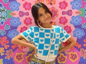 Quinn Salman, adalah pencipta sekaligus penyanyi lagu “Tiba-tiba” yang tengah viral di TikTok. Melalui acara bincang-bincang yang dikutip dari kanal YouTube Kuy Entertainment, Quinn mencerikatan sosoknya yang menyukai musik dan belajar secara otodidak.