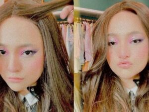 Cekricek.id - Marshanda disebut sebagai barbie hidup berjat gaya rambut barunya yang berwarna coklat dan sedikit bergelombang. Bukan hanya itu, bentuk wajahnya yang putih bersih, hidung mancung, dan dipoles dengan riasan yang cantik membuatnya semakin mempesona.