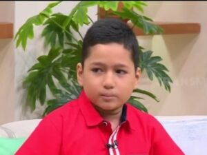 Faisal Hamudi, seorang anak berkebutuhan khusus yang berhasil melampaui keterbatasannya. Dia bahkan jago di banyak bidang olahraga.