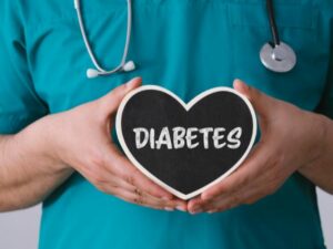 Cekricek.id - Diabetes pada pria dan wanita ternyata hadir dalam cara yang cukup berbeda. Pria jauh lebih rentan terserang penyakit ini